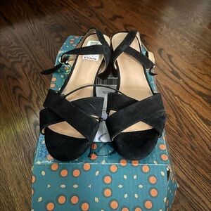 Aerosoles Black Suede Women's Sandals